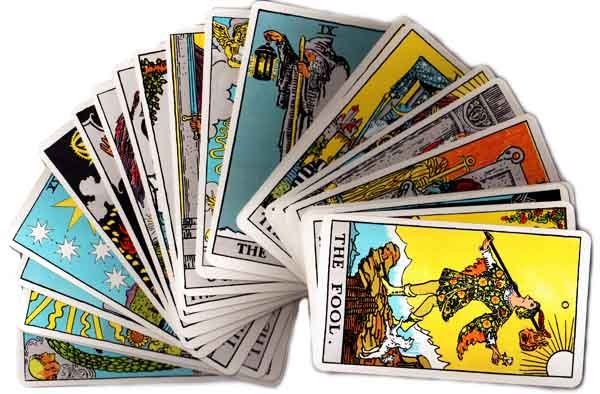 The Major Arcana of the Tarot. All the 22 cards and their meanings.